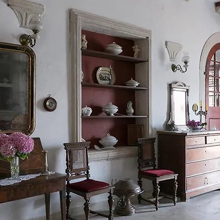 At Castle From Xvi Century Zamagna, Mali Bay 3* 扎通