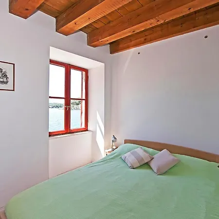 , Free Parking, Beach, Sea Front Castle Zamagna, Mali Bay Gæstehus 3*